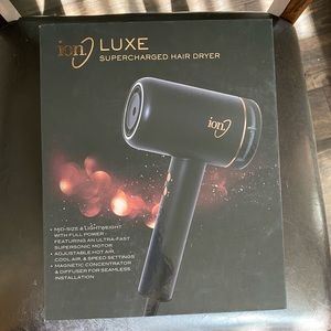 Ion Luxe Hair Dyer